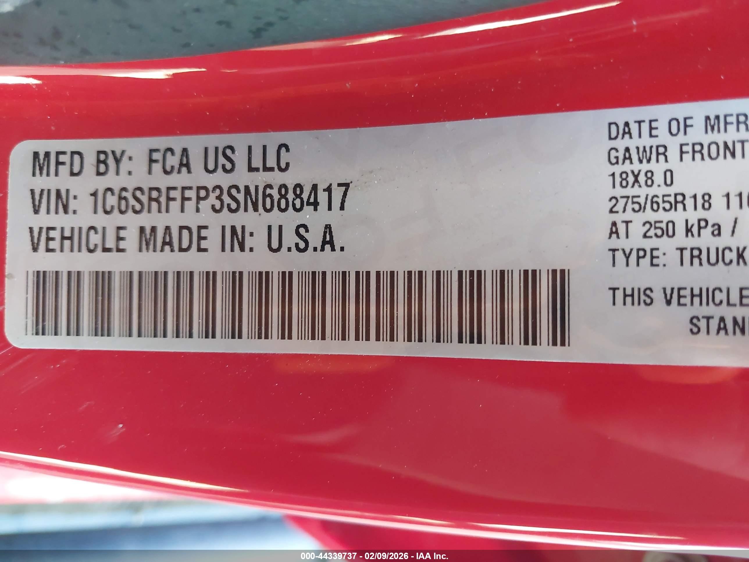 2025 Ram 1500   Red vin: 1C6SRFFP3SN688417