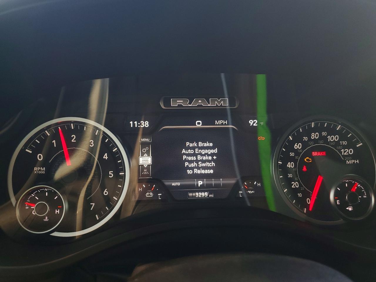 2025 Ram 1500 Big Horn Black vin: 1C6SRFFP5SN733308