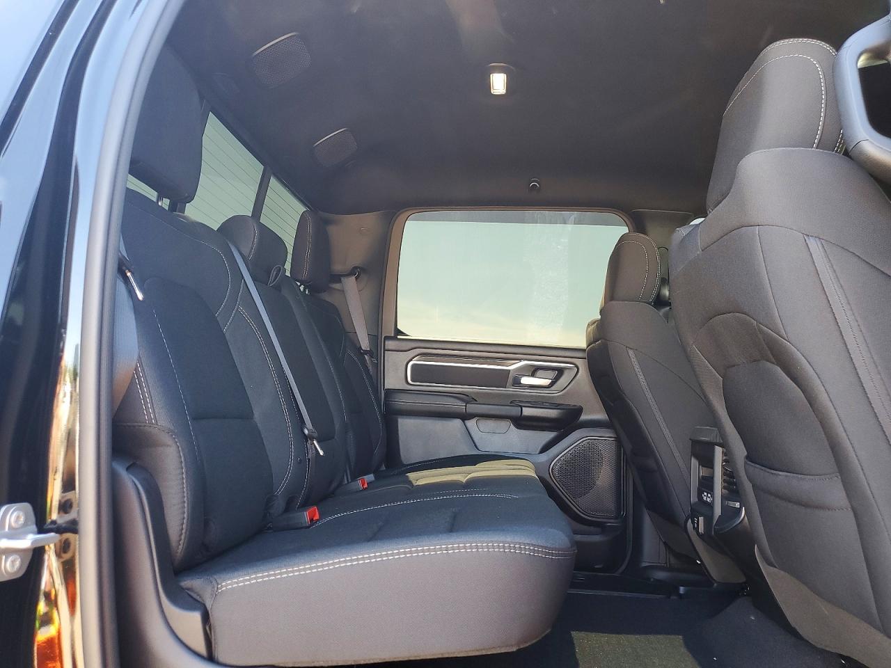 2025 Ram 1500 Big Horn Black vin: 1C6SRFFP5SN733308