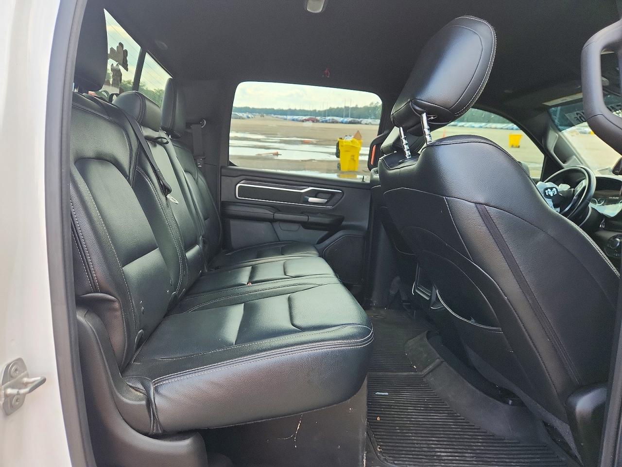 2019 Ram 1500 Big Horn White vin: 1C6SRFFT1KN605709