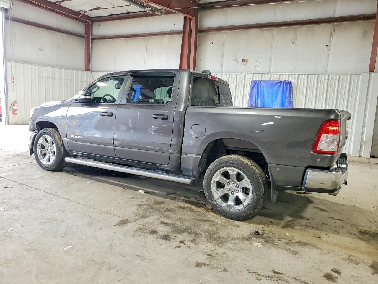 2021 Ram 1500 Big Horn Серый vin: 1C6SRFFT1MN774468