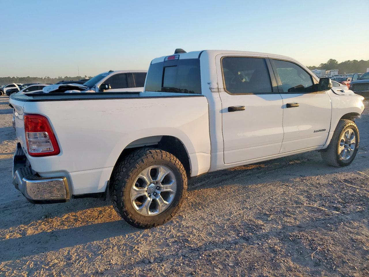 2023 Ram 1500 Big Horn/lone Star White vin: 1C6SRFFT1PN692860