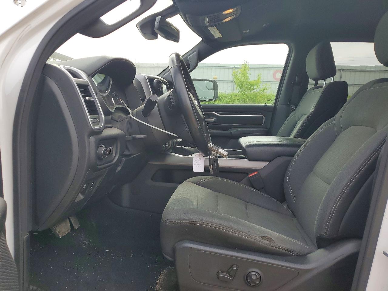 2019 Ram 1500 Big Horn White vin: 1C6SRFFT2KN575510