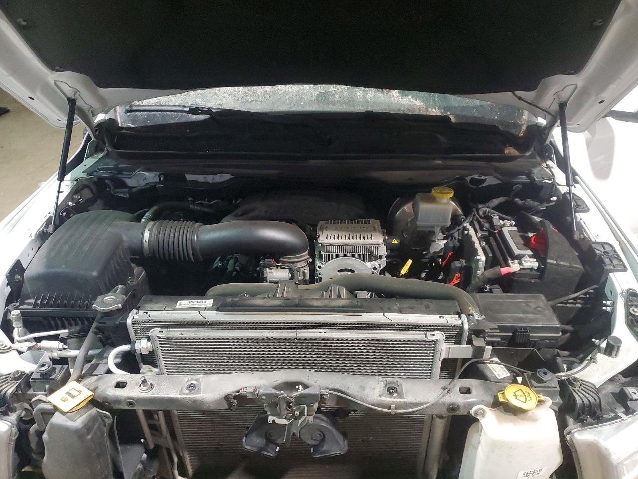2021 Ram 1500 Big Horn/lone Star White vin: 1C6SRFFT2MN803184
