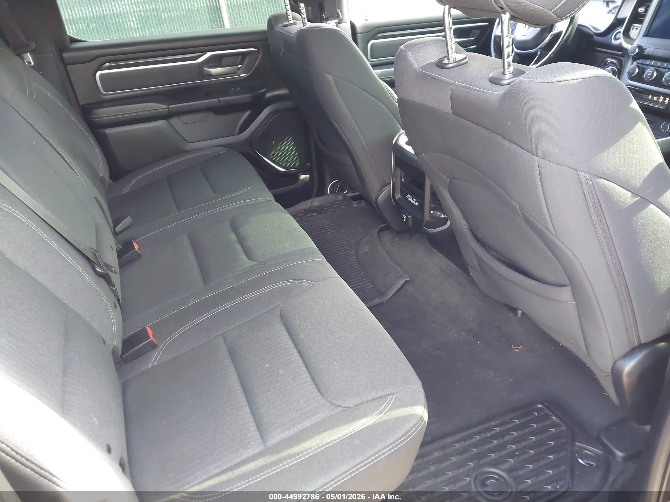 2019 Ram 1500 Big Horn/lone Star  4x4 5'7 Box Black vin: 1C6SRFFT3KN854755