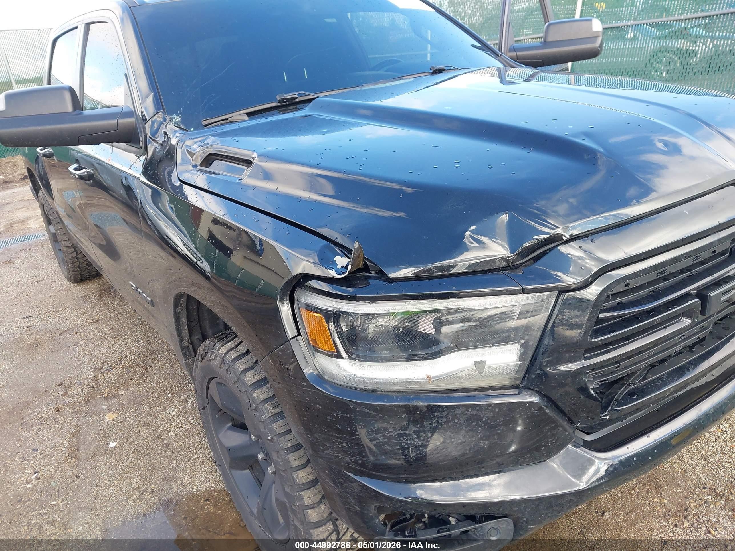 2019 Ram 1500 Big Horn/lone Star  4x4 5'7 Box Black vin: 1C6SRFFT3KN854755