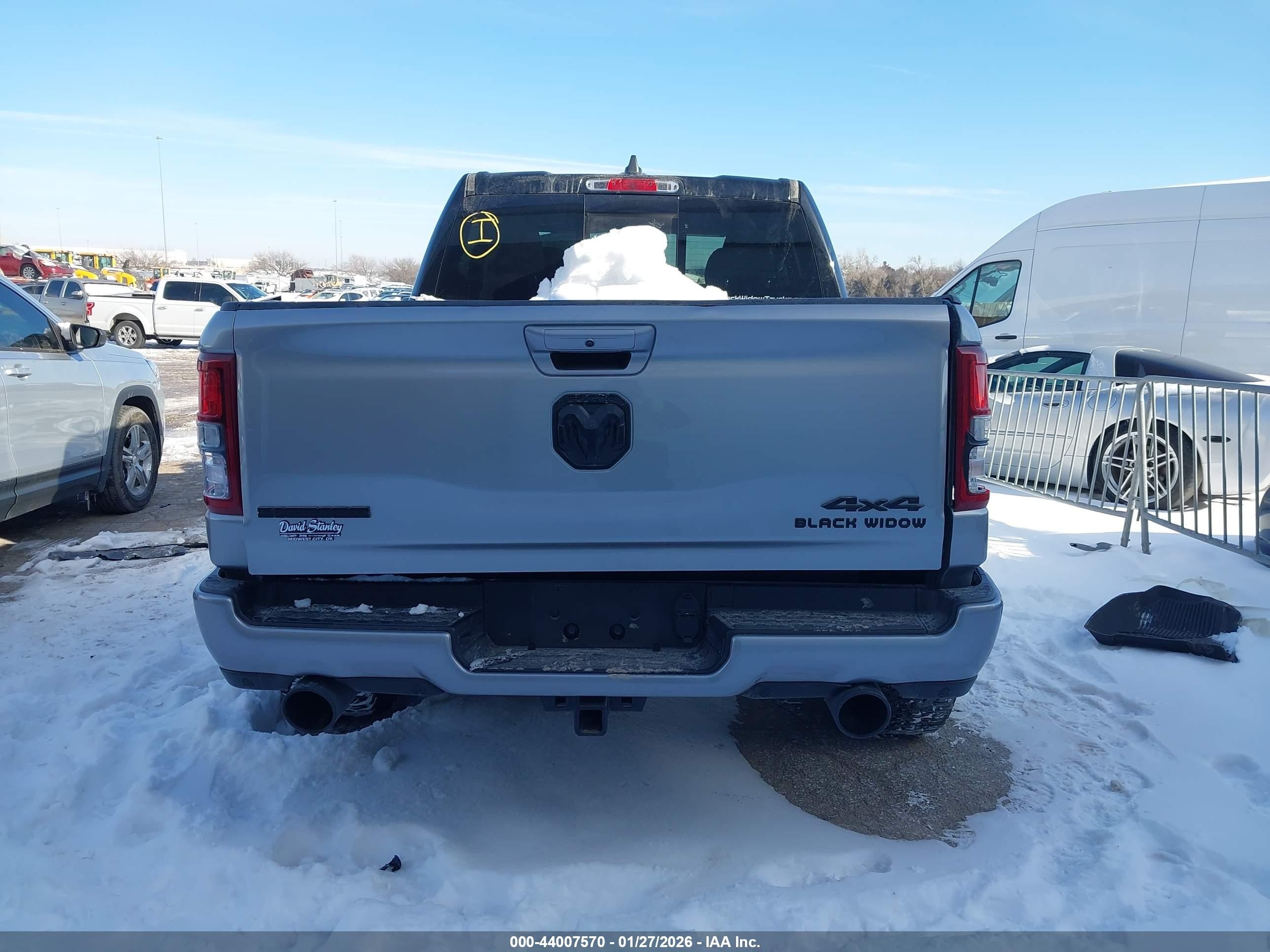 2022 Ram 1500   Silver vin: 1C6SRFFT3NN236548