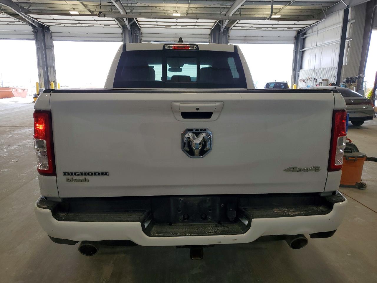 2019 Ram 1500 Big Horn White vin: 1C6SRFFT4KN708980