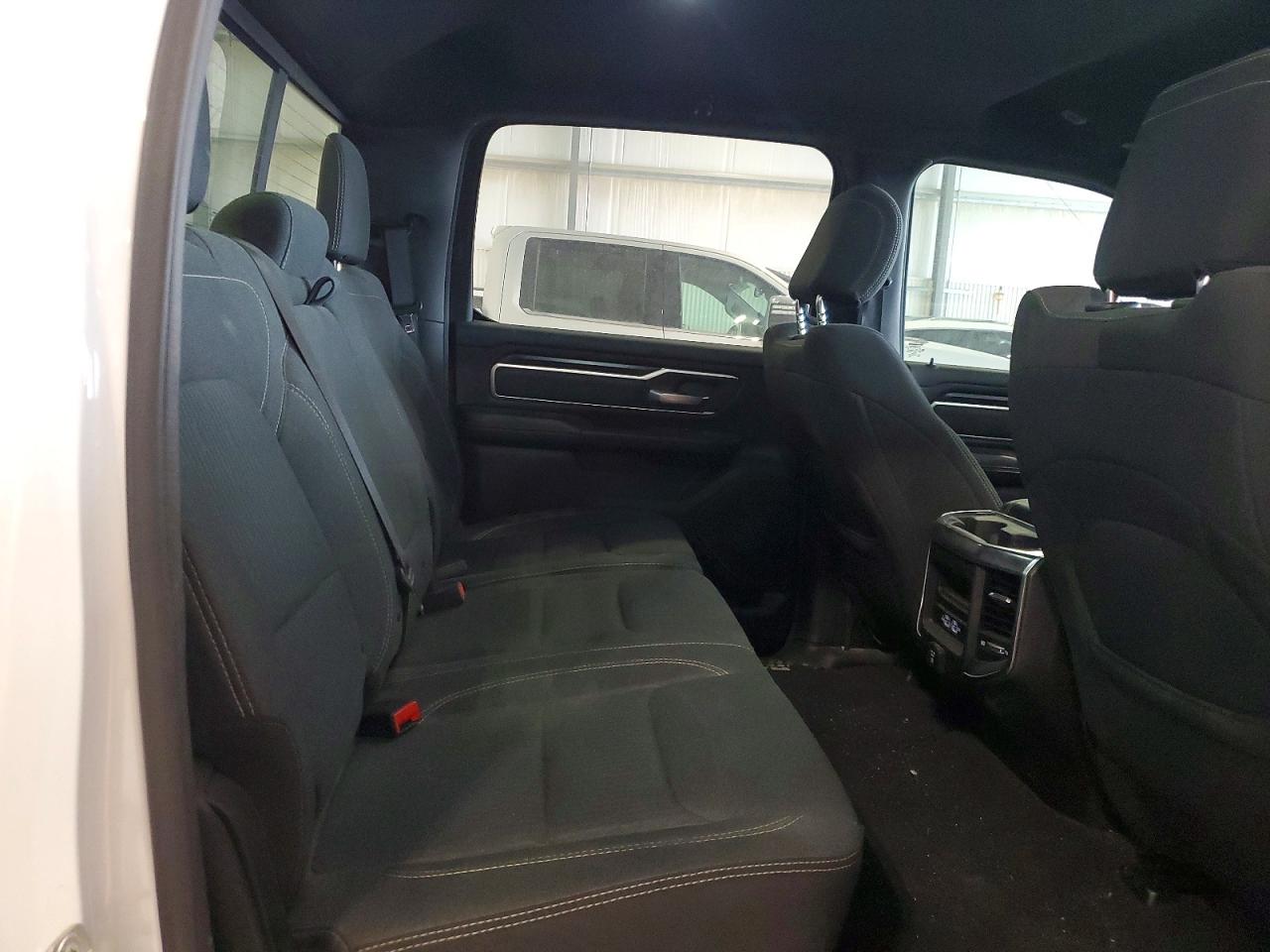 2019 Ram 1500 Big Horn White vin: 1C6SRFFT4KN708980