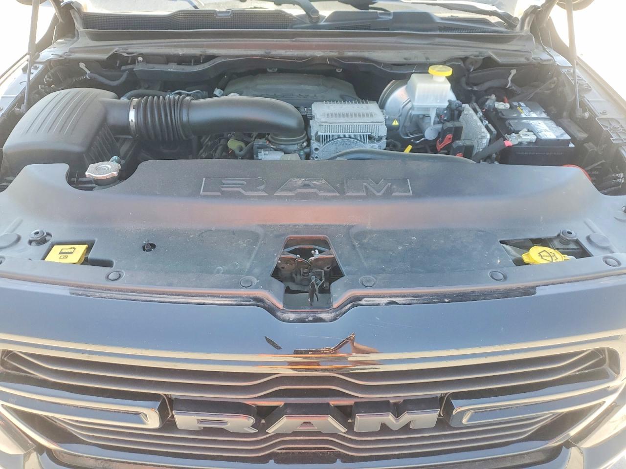 2021 Ram 1500 Черный vin: 1C6SRFFT4MN516722