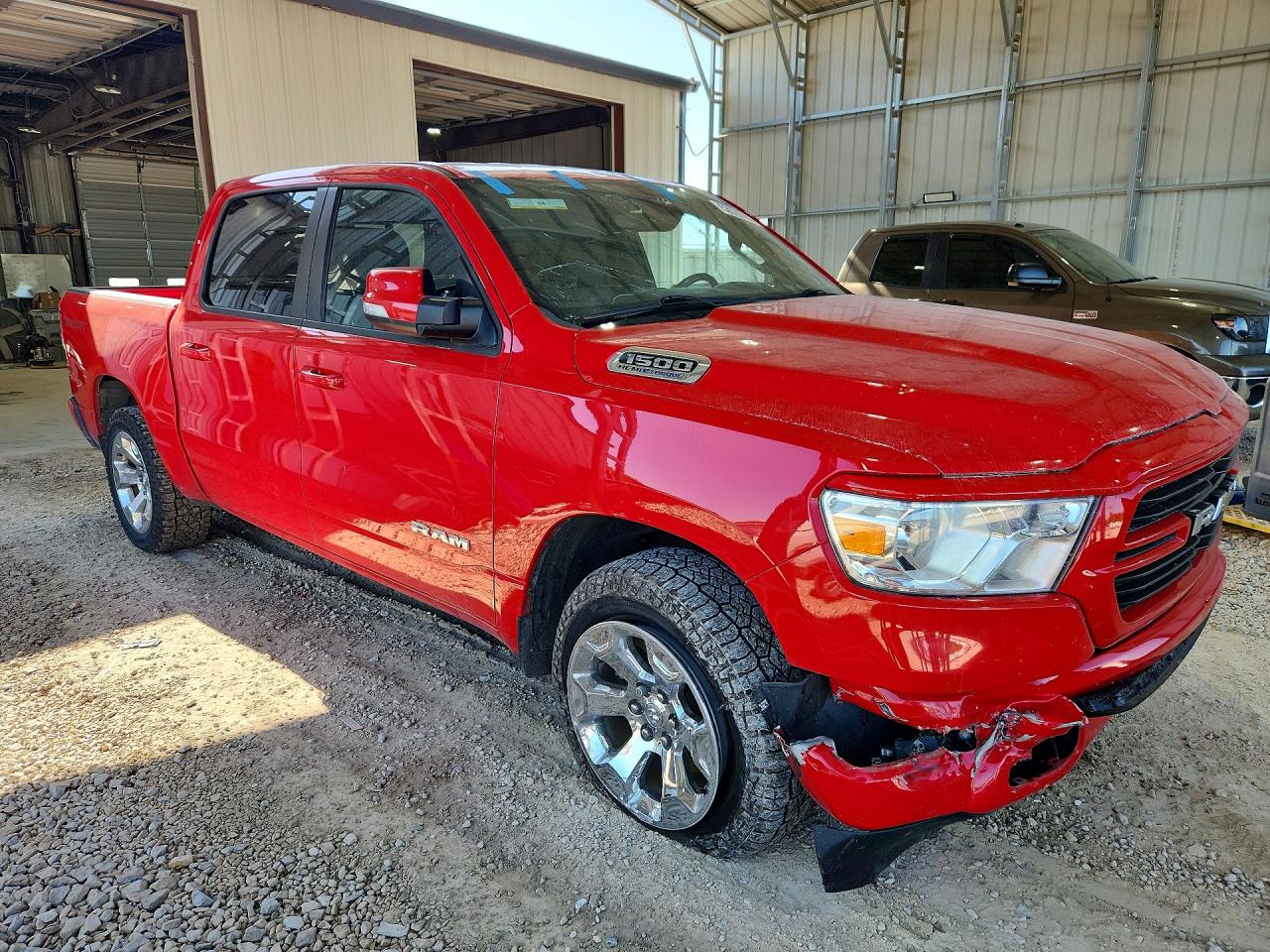 2021 Ram 1500 Big Horn Красный vin: 1C6SRFFT4MN779969