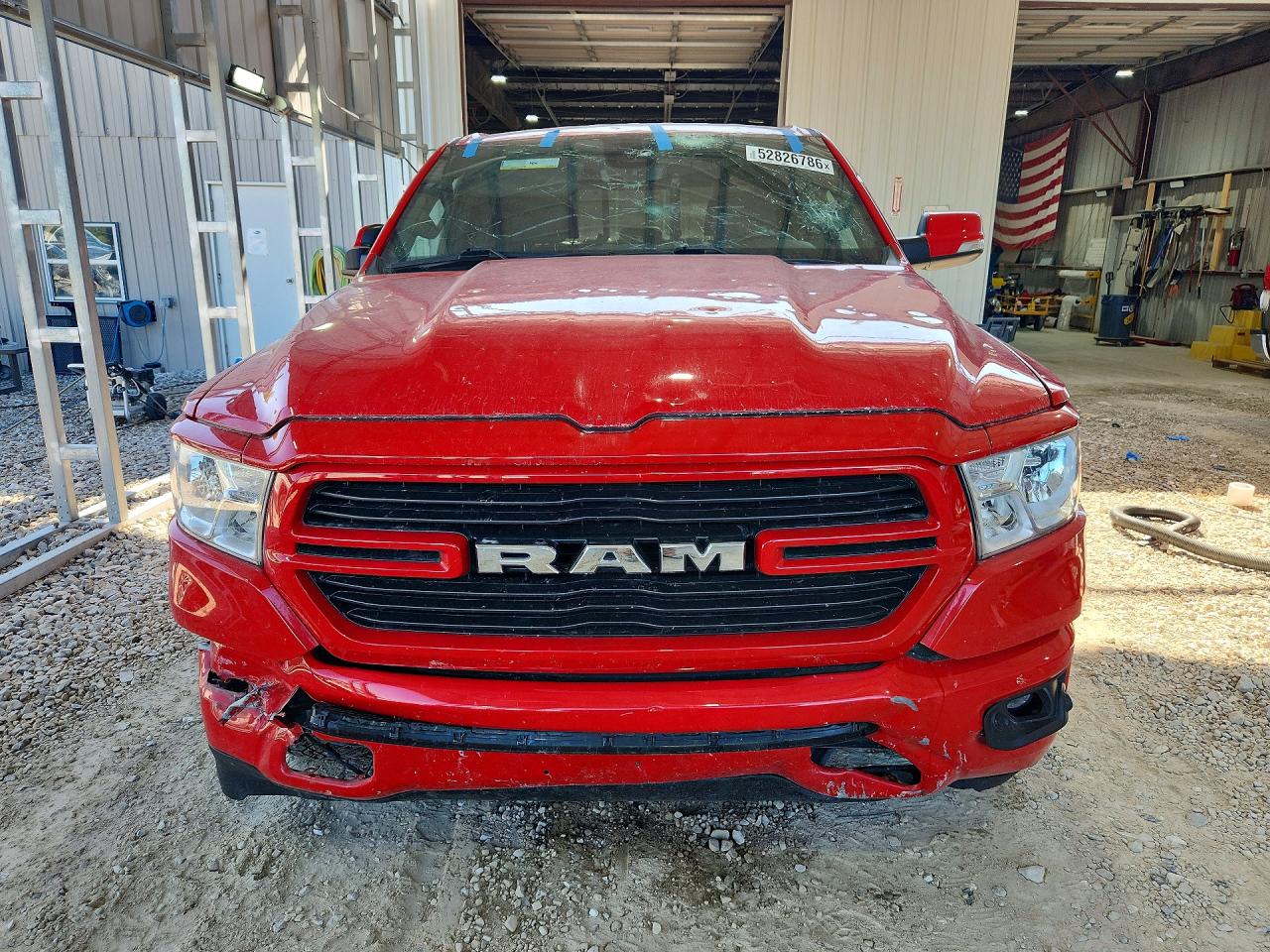 2021 Ram 1500 Big Horn Красный vin: 1C6SRFFT4MN779969