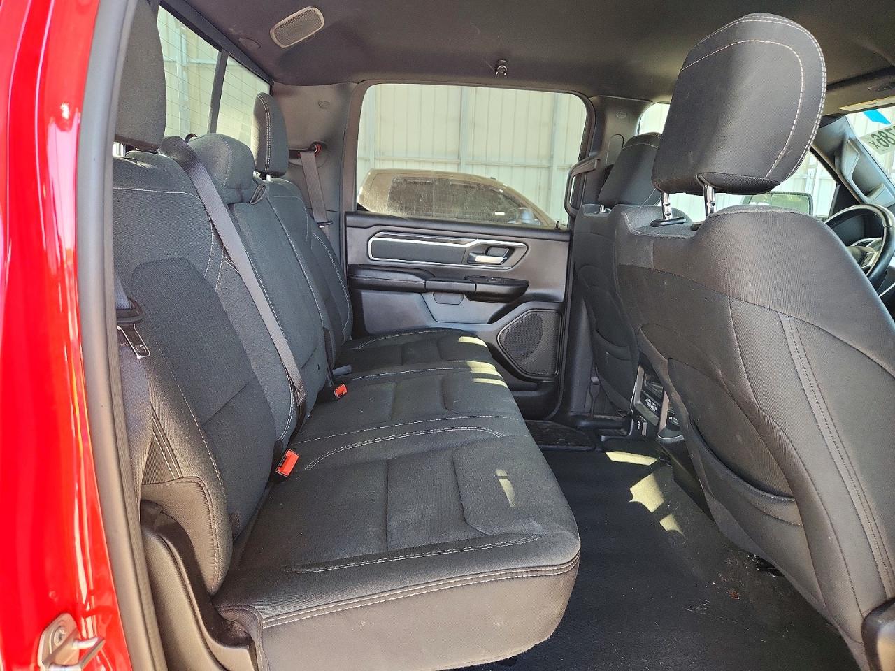 2021 Ram 1500 Big Horn Красный vin: 1C6SRFFT4MN779969