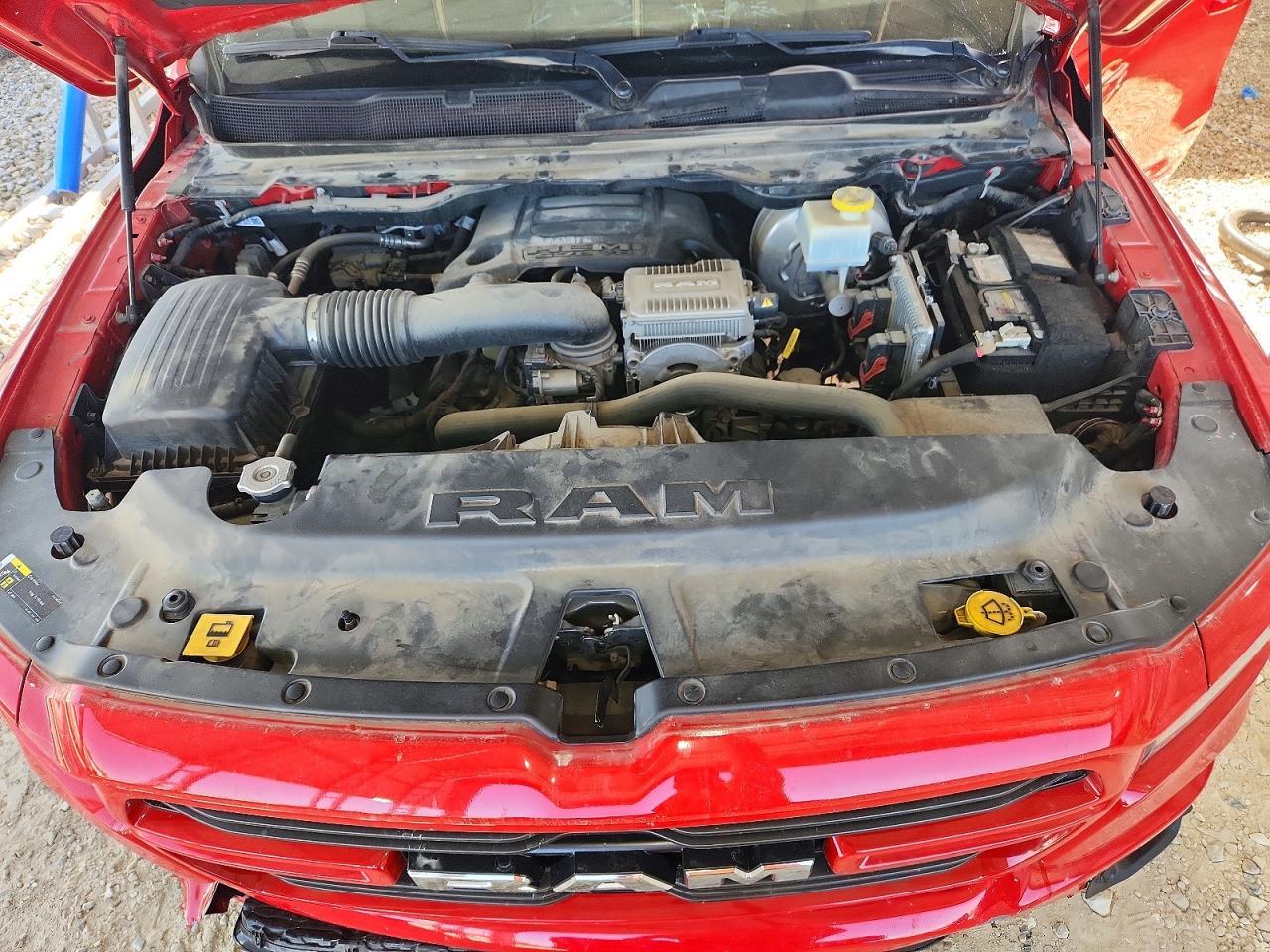 2021 Ram 1500 Big Horn Красный vin: 1C6SRFFT4MN779969