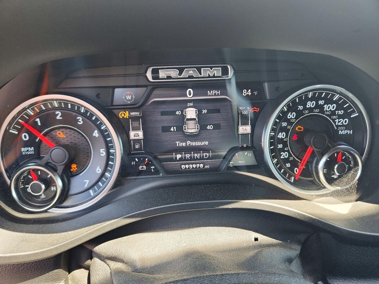 2020 Ram 1500 Big Horn Black vin: 1C6SRFFT5LN326121