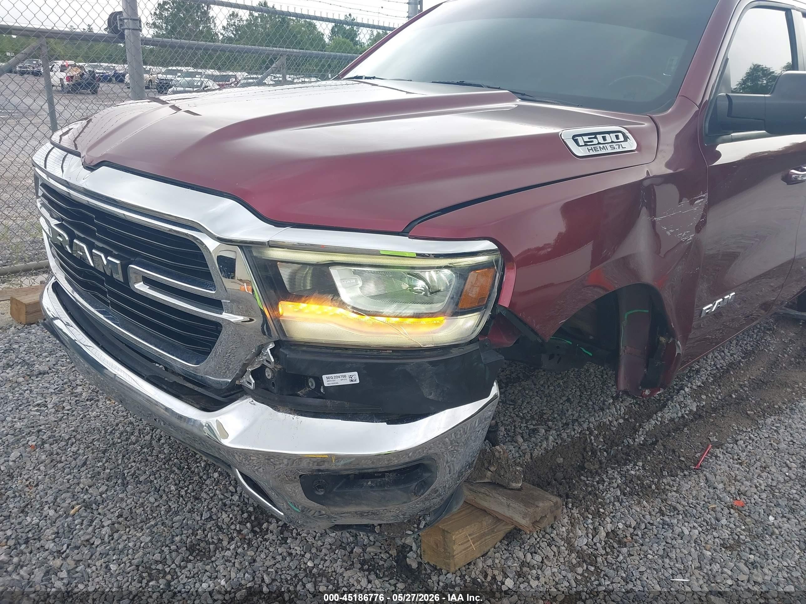 2019 Ram 1500 Big Horn/lone Star  4x4 5'7 Box Beige vin: 1C6SRFFT6KN731287