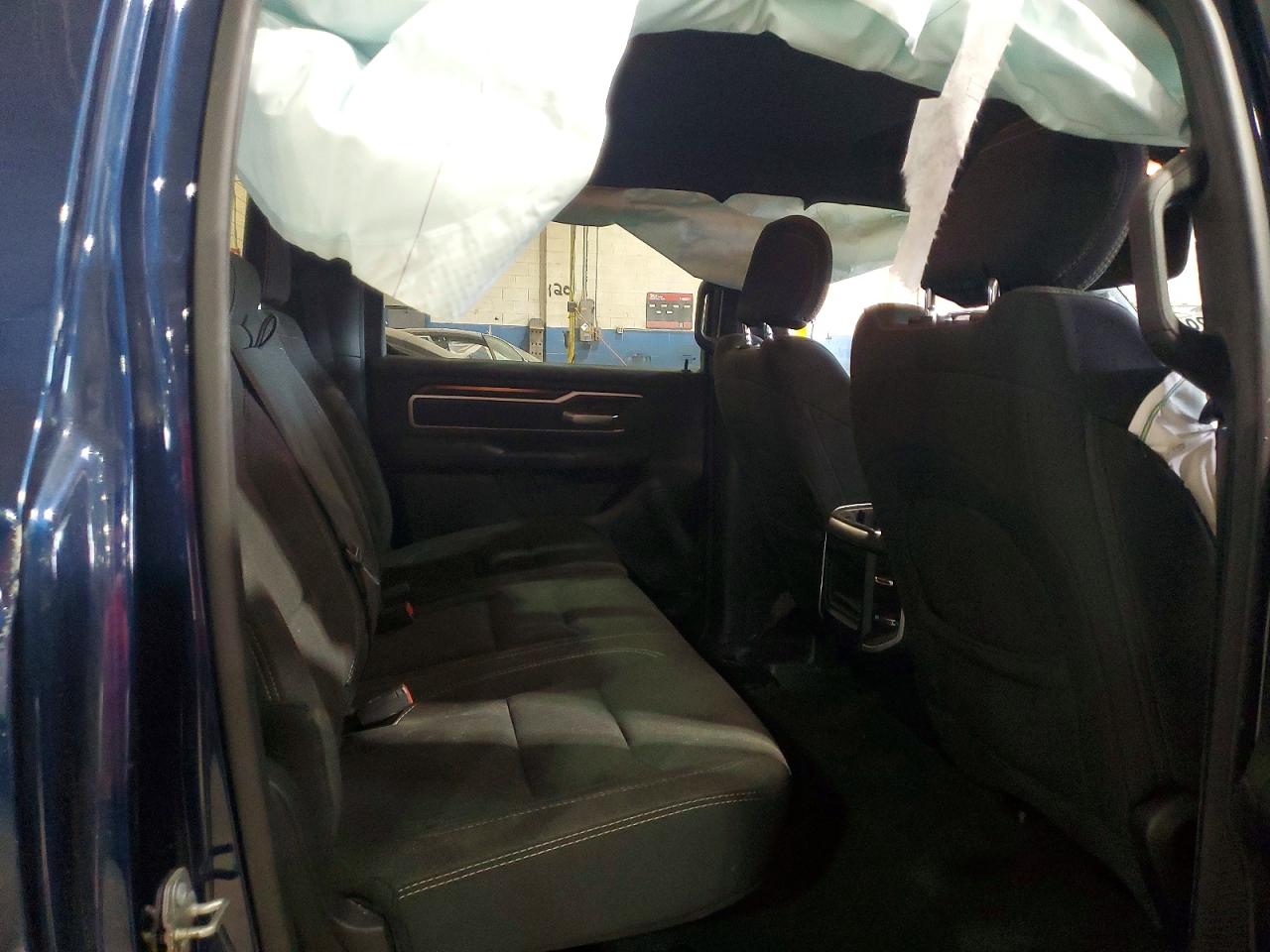 2020 Ram 1500 Big Horn Blue vin: 1C6SRFFT6LN325902