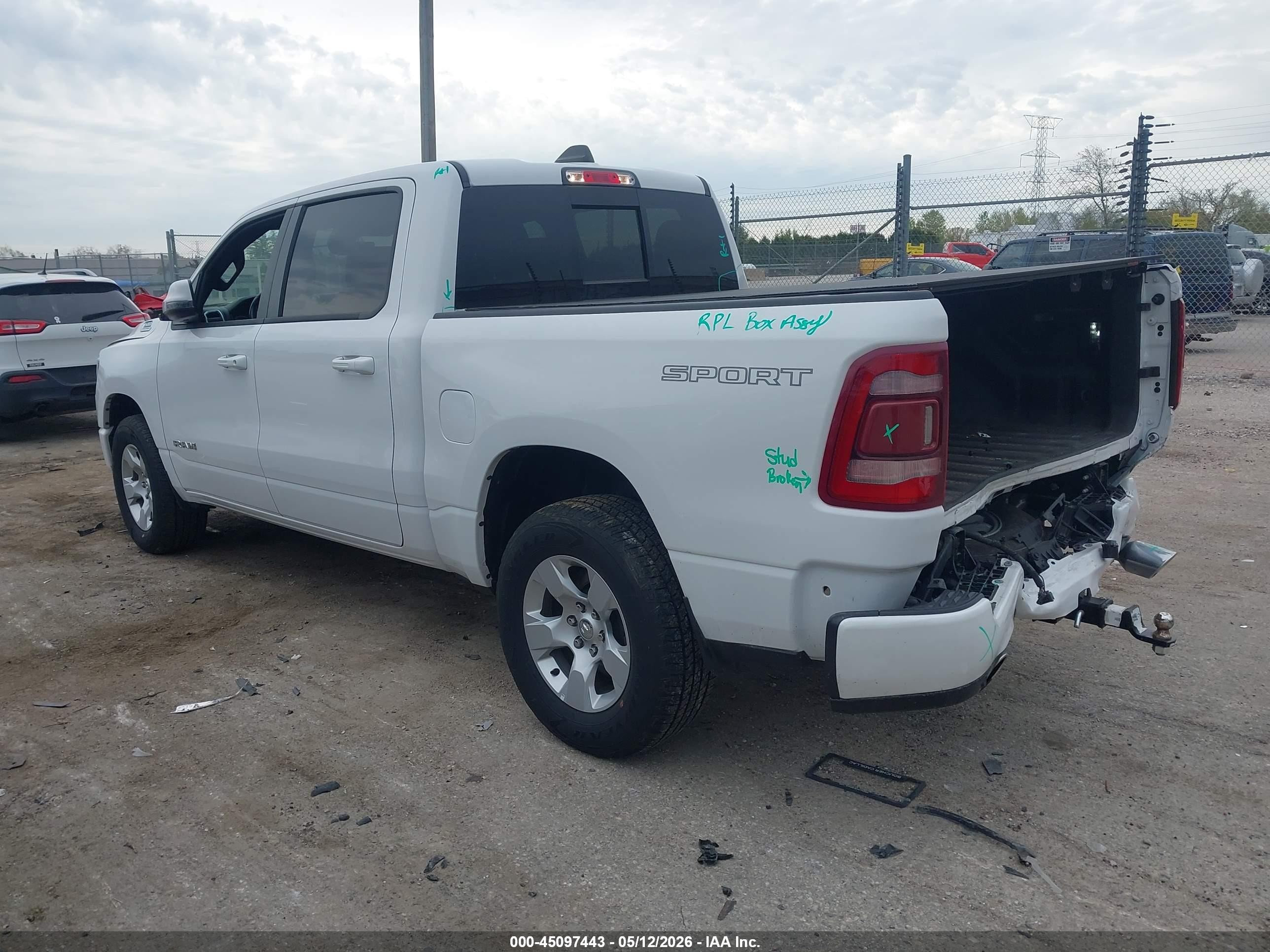 2023 Ram 1500 Big Horn  4x4 5'7 Box White vin: 1C6SRFFT6PN555364