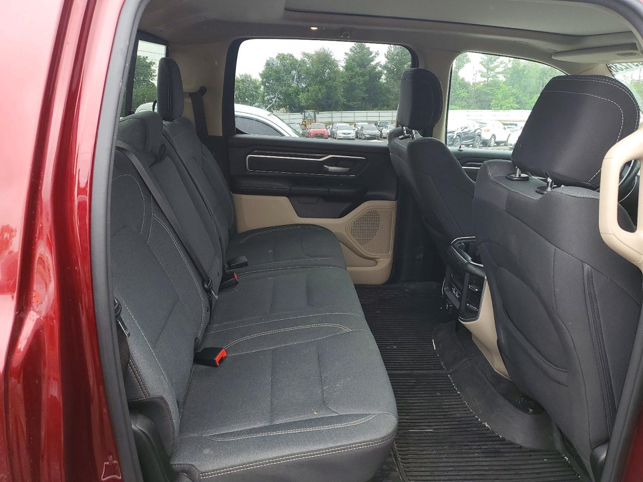 2021 Ram 1500 Big Horn Красный vin: 1C6SRFFTXMN536330