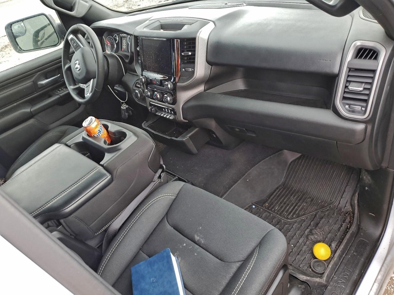 2025 Ram 1500 Tradesman White vin: 1C6SRFGP8SN701130