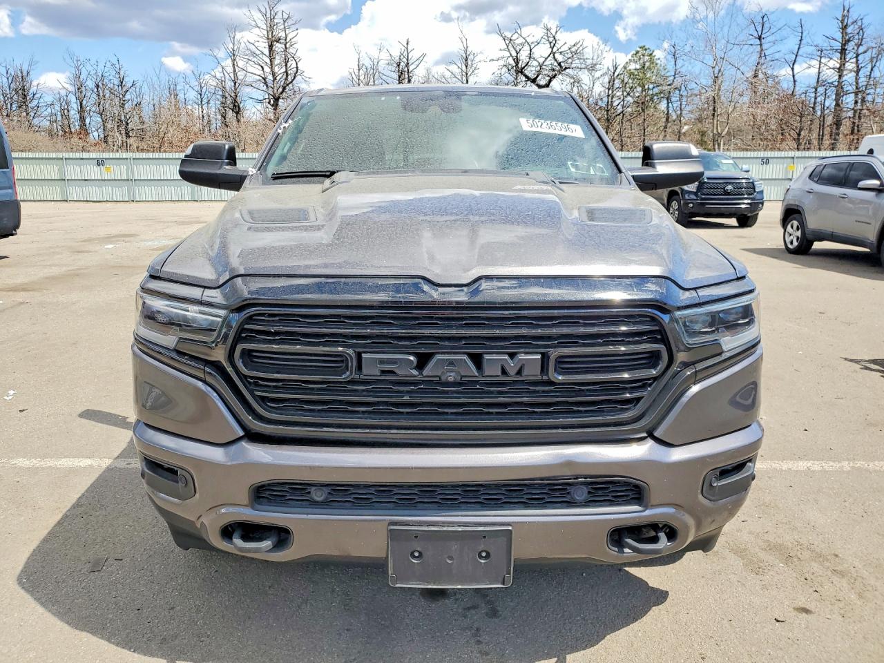2022 Ram 1500 Limited Gray vin: 1C6SRFHM1NN264144