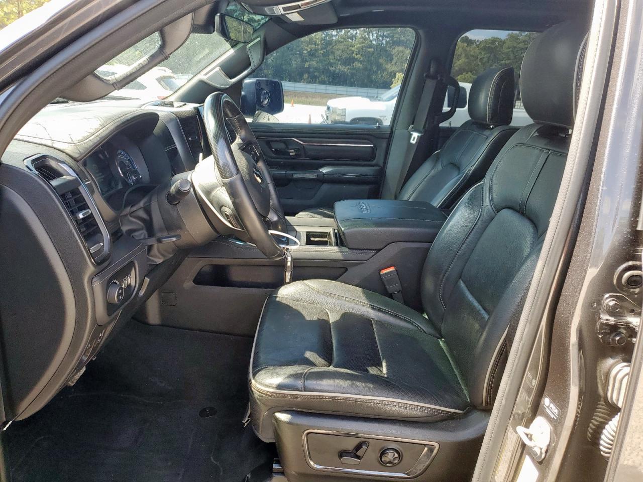 2022 Ram 1500 Limited Gray vin: 1C6SRFHT0NN450488