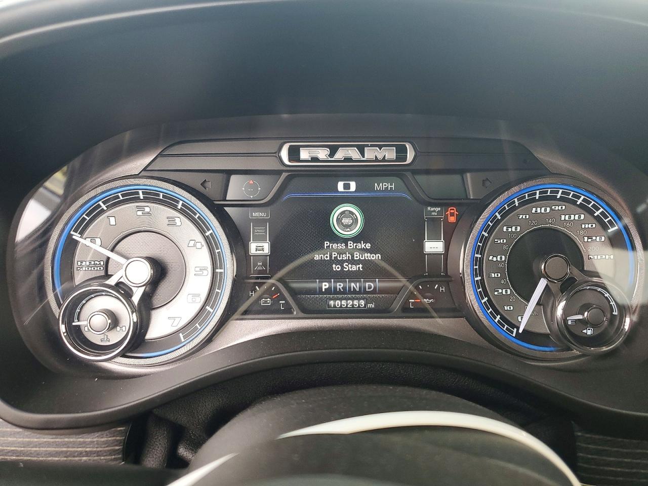2019 Ram 1500 Limited Черный vin: 1C6SRFHT1KN761164