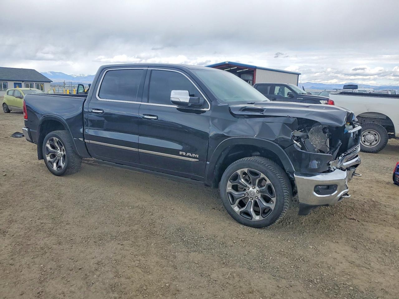 2019 Ram 1500 Limited Черный vin: 1C6SRFHT1KN761164