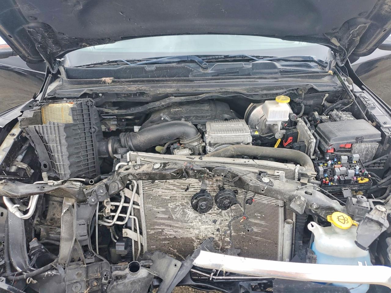 2019 Ram 1500 Limited Черный vin: 1C6SRFHT1KN761164
