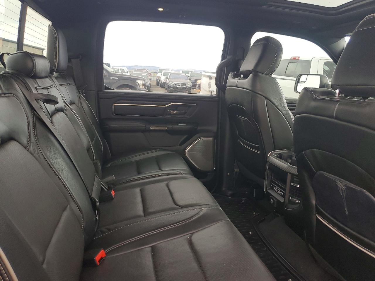 2019 Ram 1500 Limited Черный vin: 1C6SRFHT1KN761164