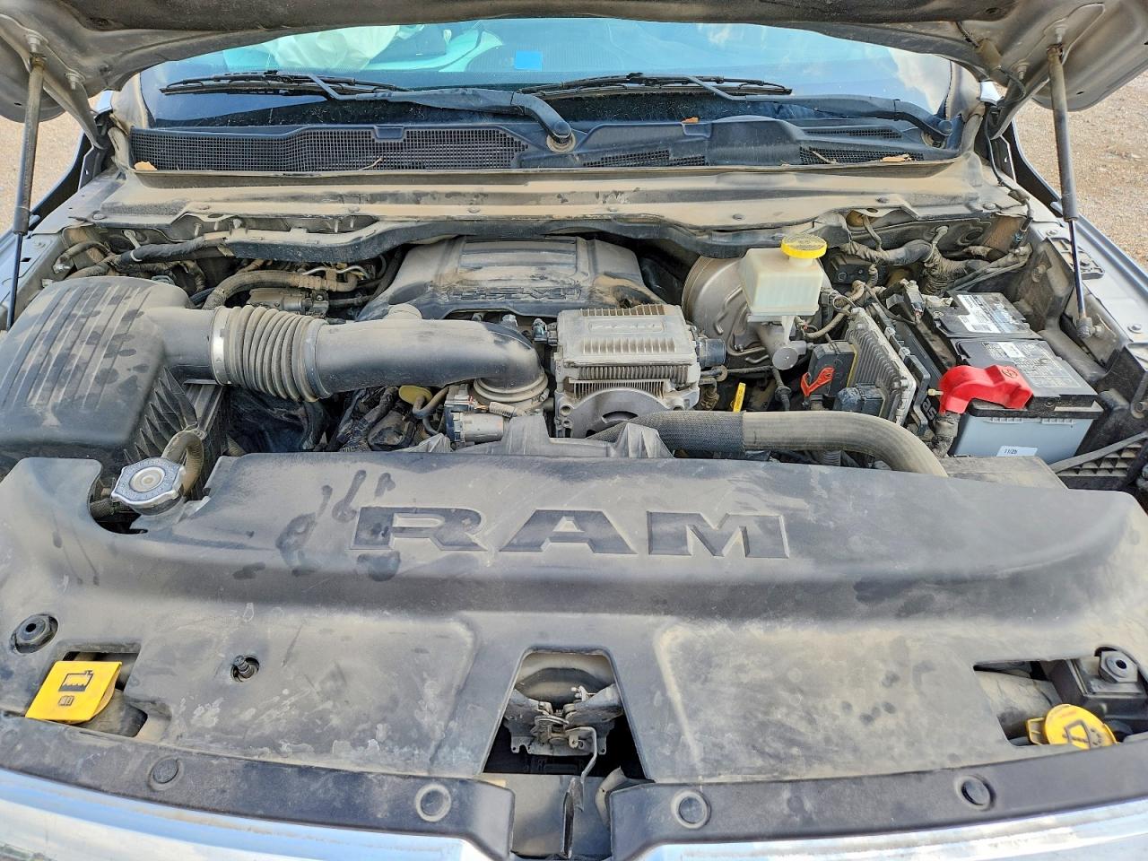 2019 Ram 1500 Limited Gray vin: 1C6SRFHT2KN632415