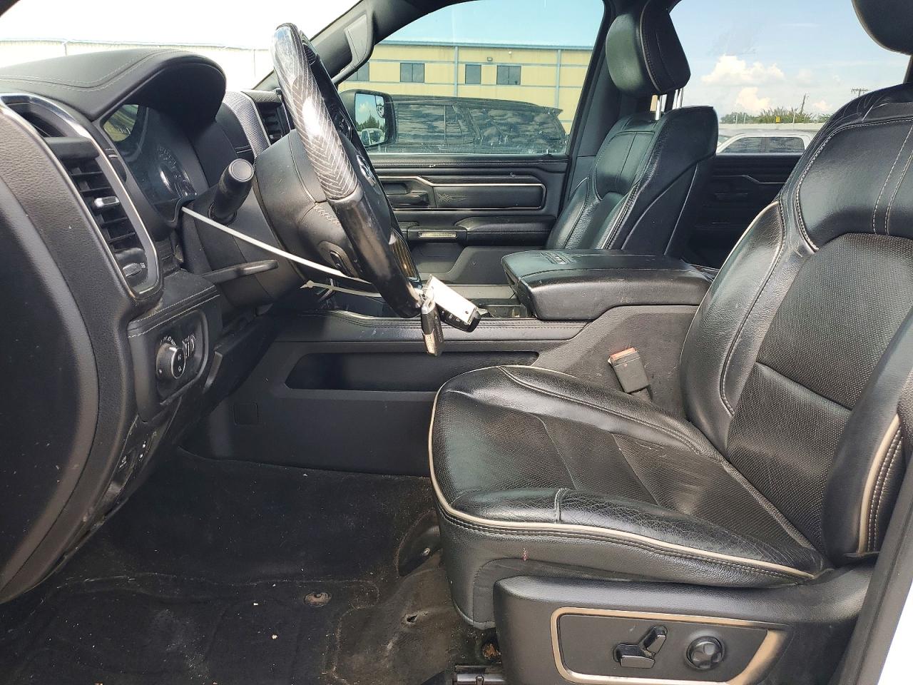 2019 Ram 1500 Limited Белый vin: 1C6SRFHT2KN814499