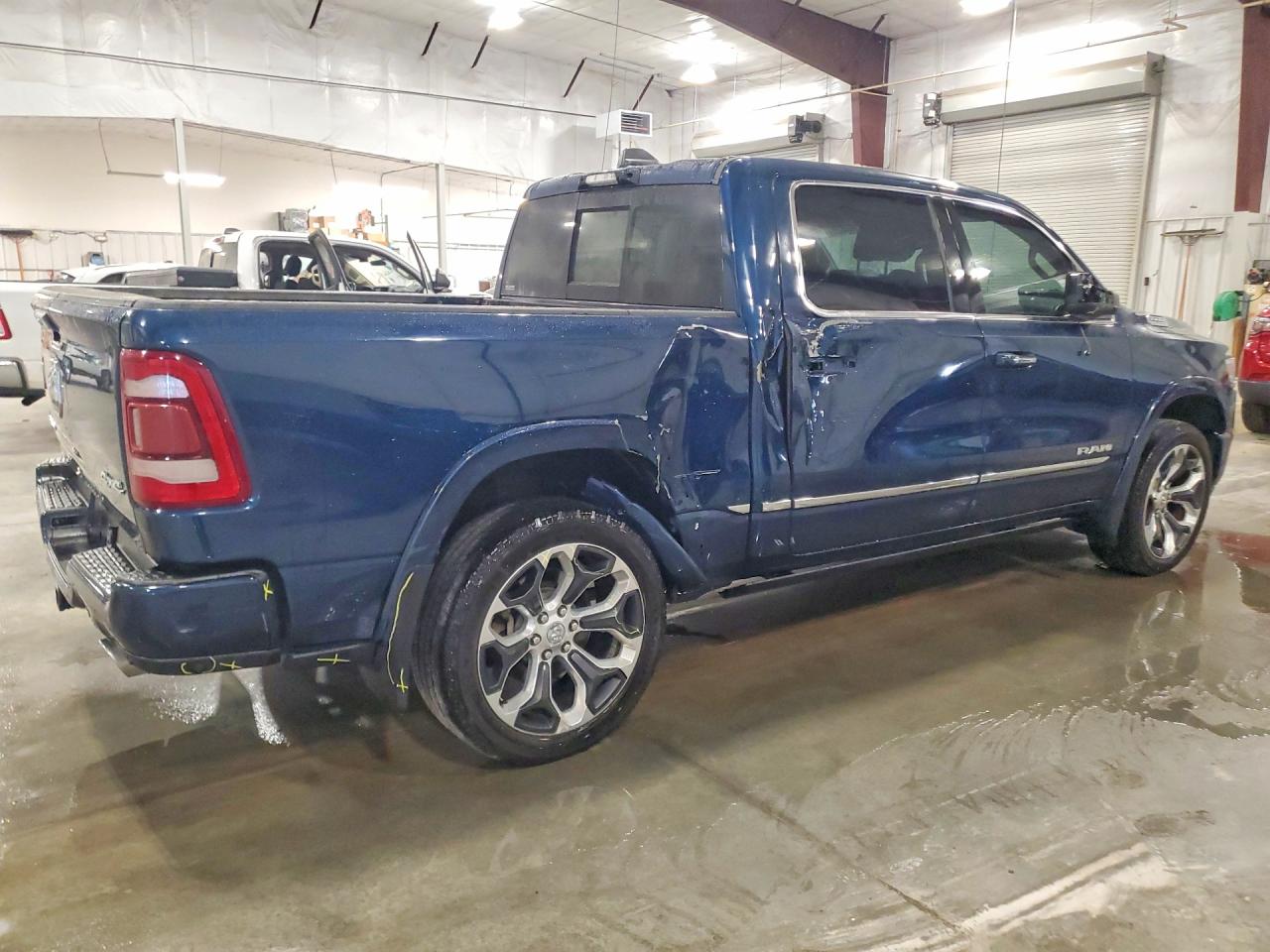 2022 Ram 1500 Limited Blue vin: 1C6SRFHT5NN169285