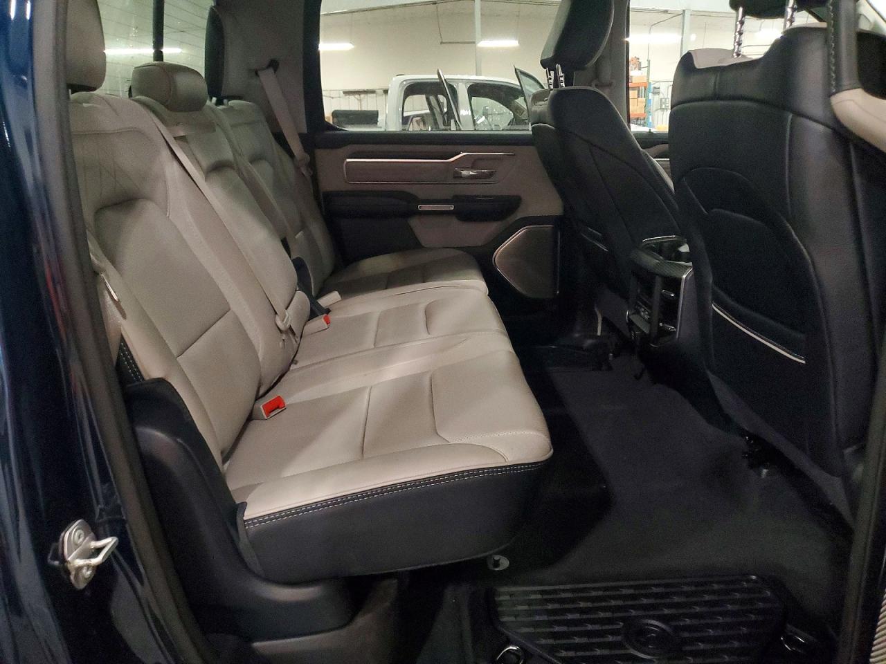 2022 Ram 1500 Limited Blue vin: 1C6SRFHT5NN169285