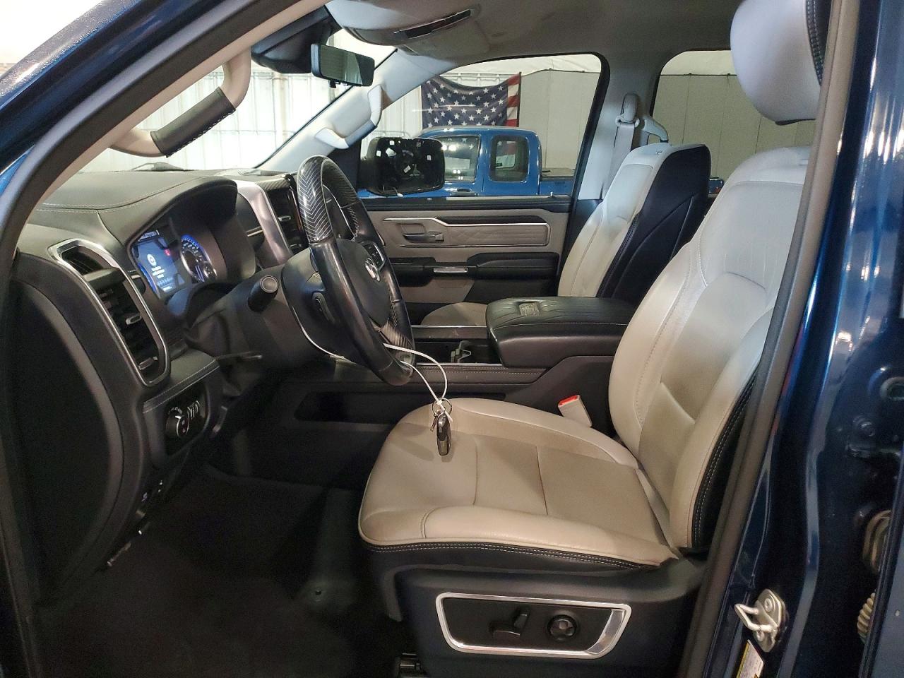 2022 Ram 1500 Limited Blue vin: 1C6SRFHT5NN169285