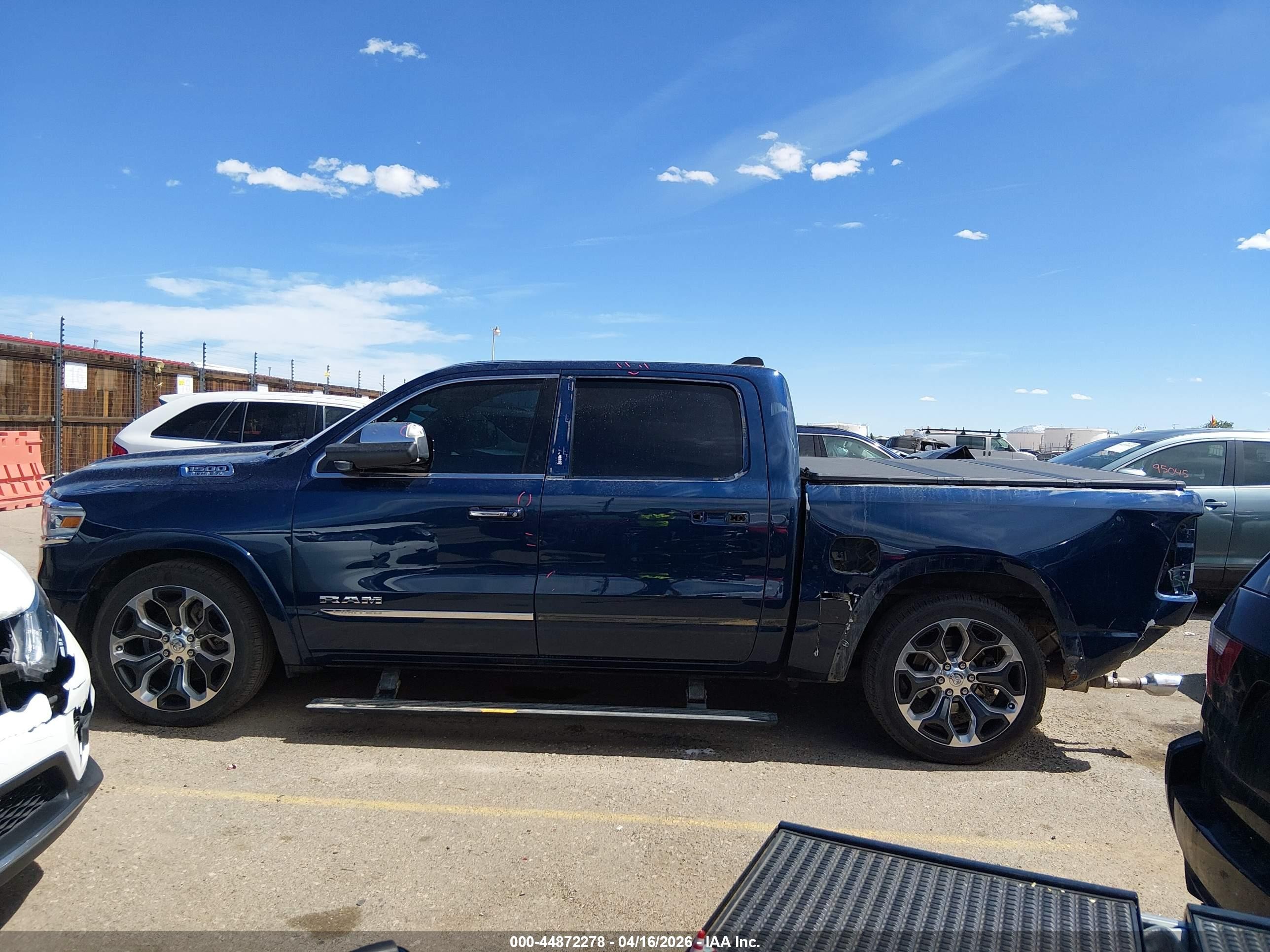 2019 Ram 1500 Limited Blue vin: 1C6SRFHT8KN568882