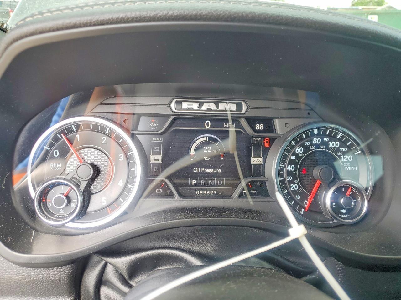 2022 Ram 1500 Laramie Черный vin: 1C6SRFJM1NN429300