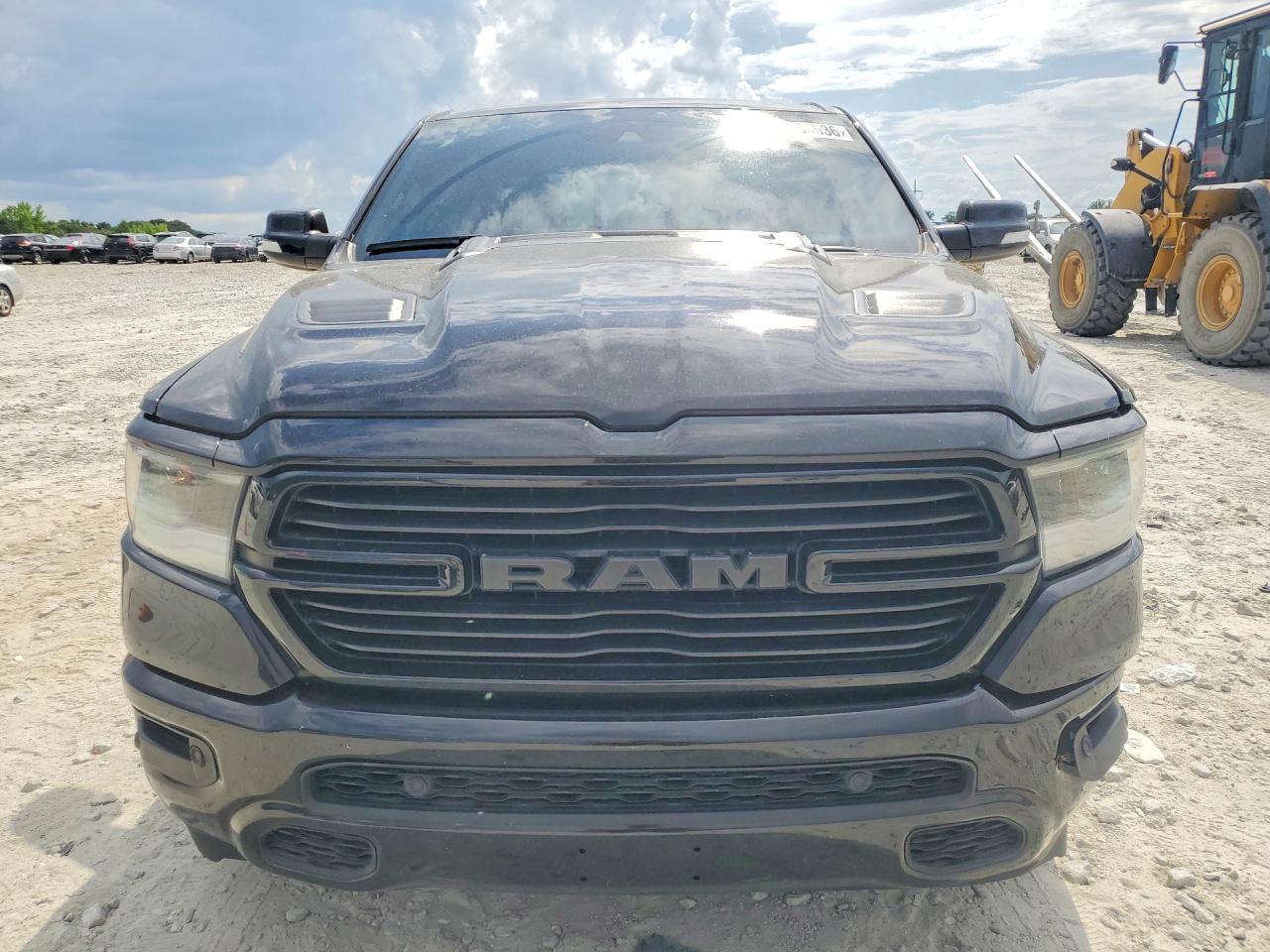 2022 Ram 1500 Laramie Черный vin: 1C6SRFJM1NN429300