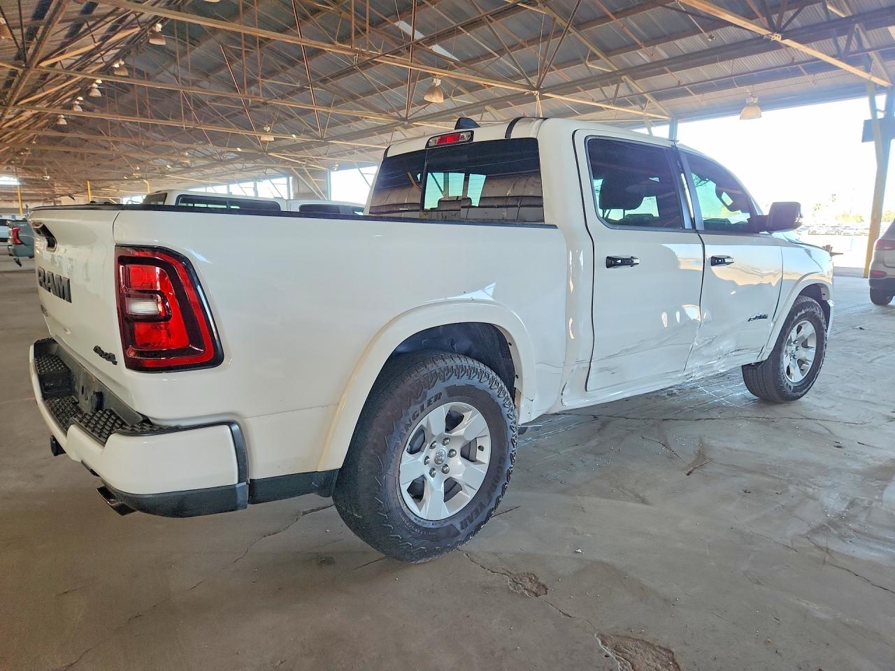 2025 Ram 1500 Laramie White vin: 1C6SRFJP5SN766560