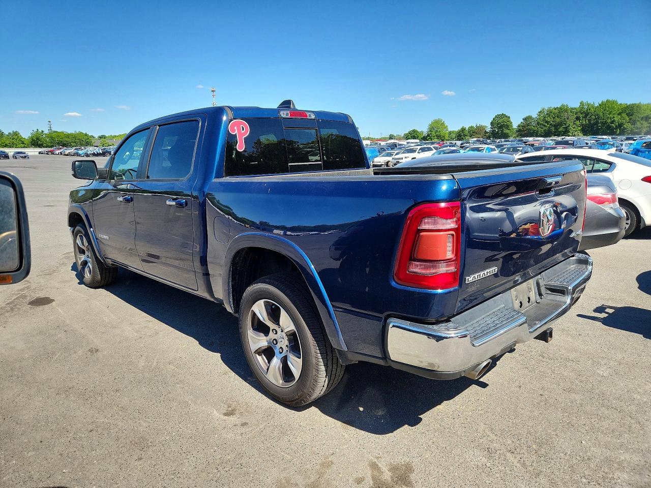 2019 Ram 1500 Laramie Blue vin: 1C6SRFJT2KN650312