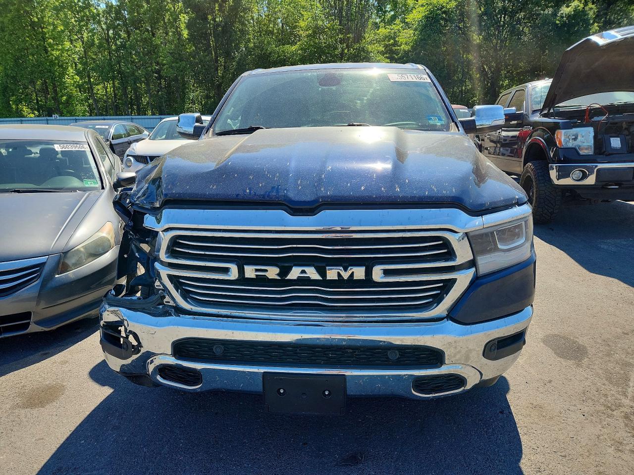 2019 Ram 1500 Laramie Blue vin: 1C6SRFJT2KN650312