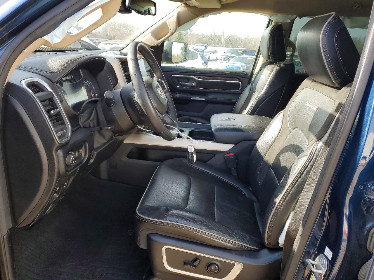 2020 Ram 1500 Laramie Blue vin: 1C6SRFJT2LN204646