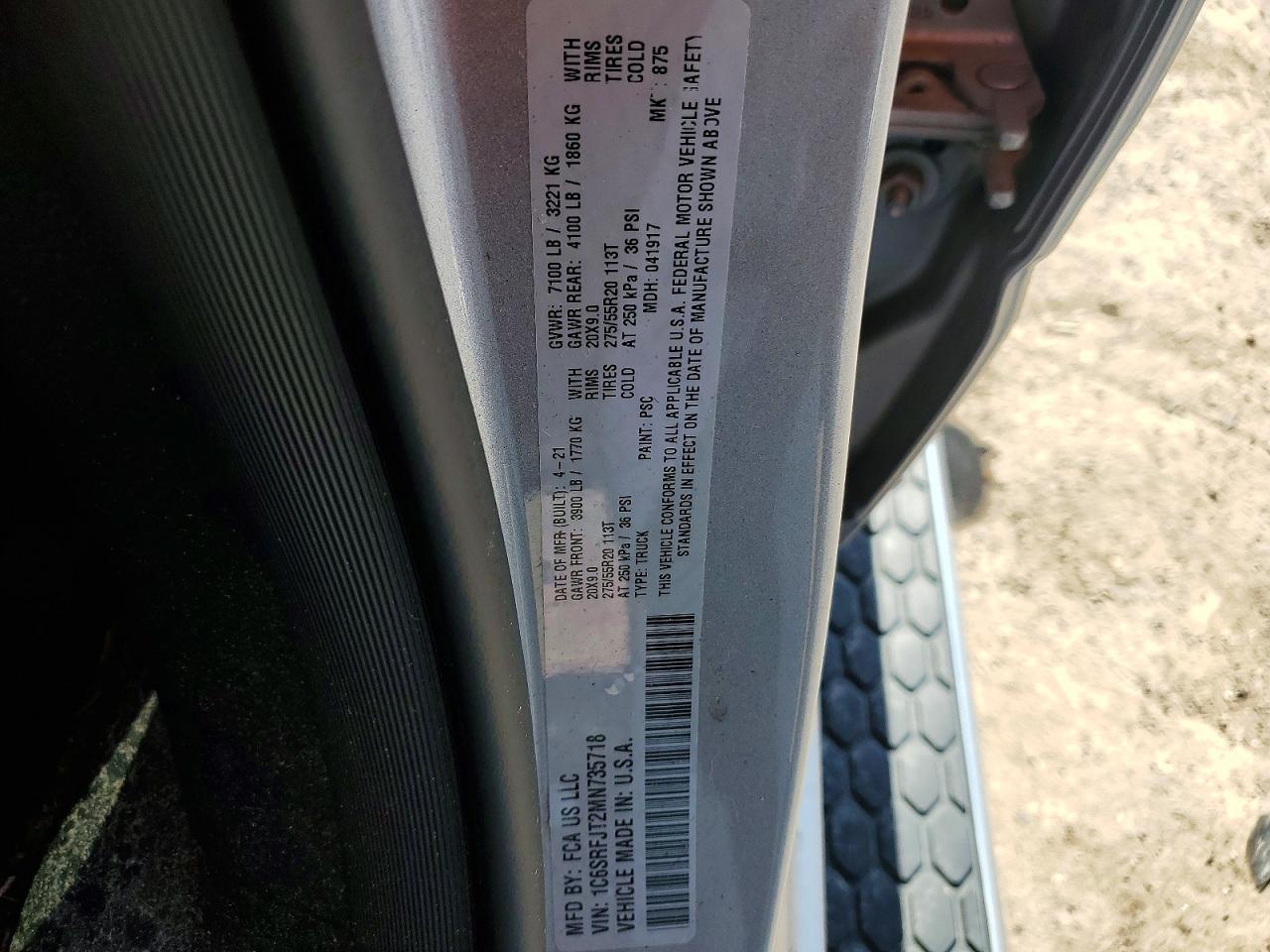 2021 Ram 1500 Laramie Silver vin: 1C6SRFJT2MN735718