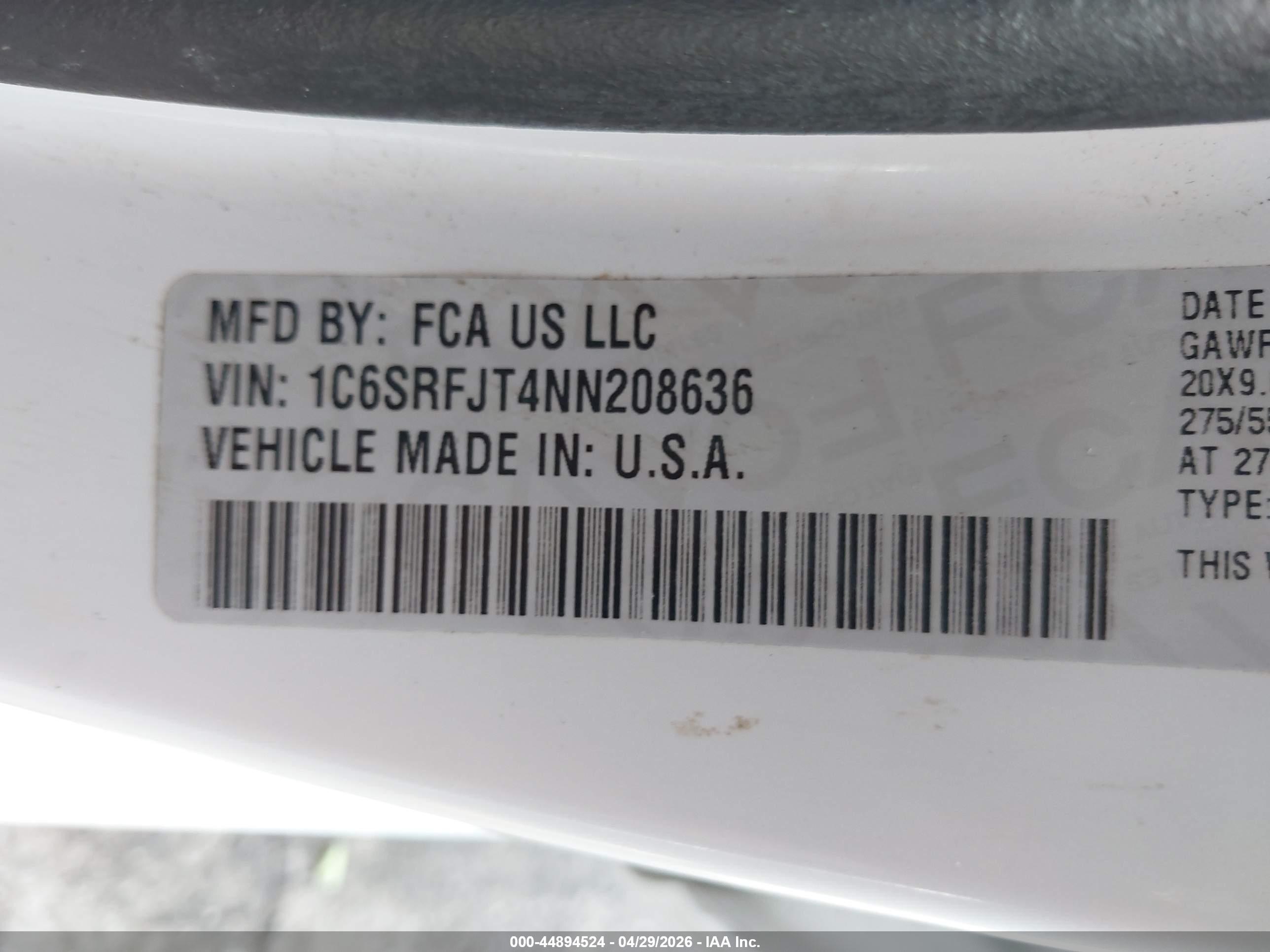 2022 Ram 1500 Laramie  4x4 5'7 Box White vin: 1C6SRFJT4NN208636