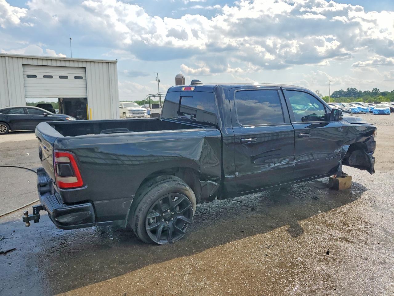 2024 Ram 1500 Laramie Black vin: 1C6SRFJT4RN124595