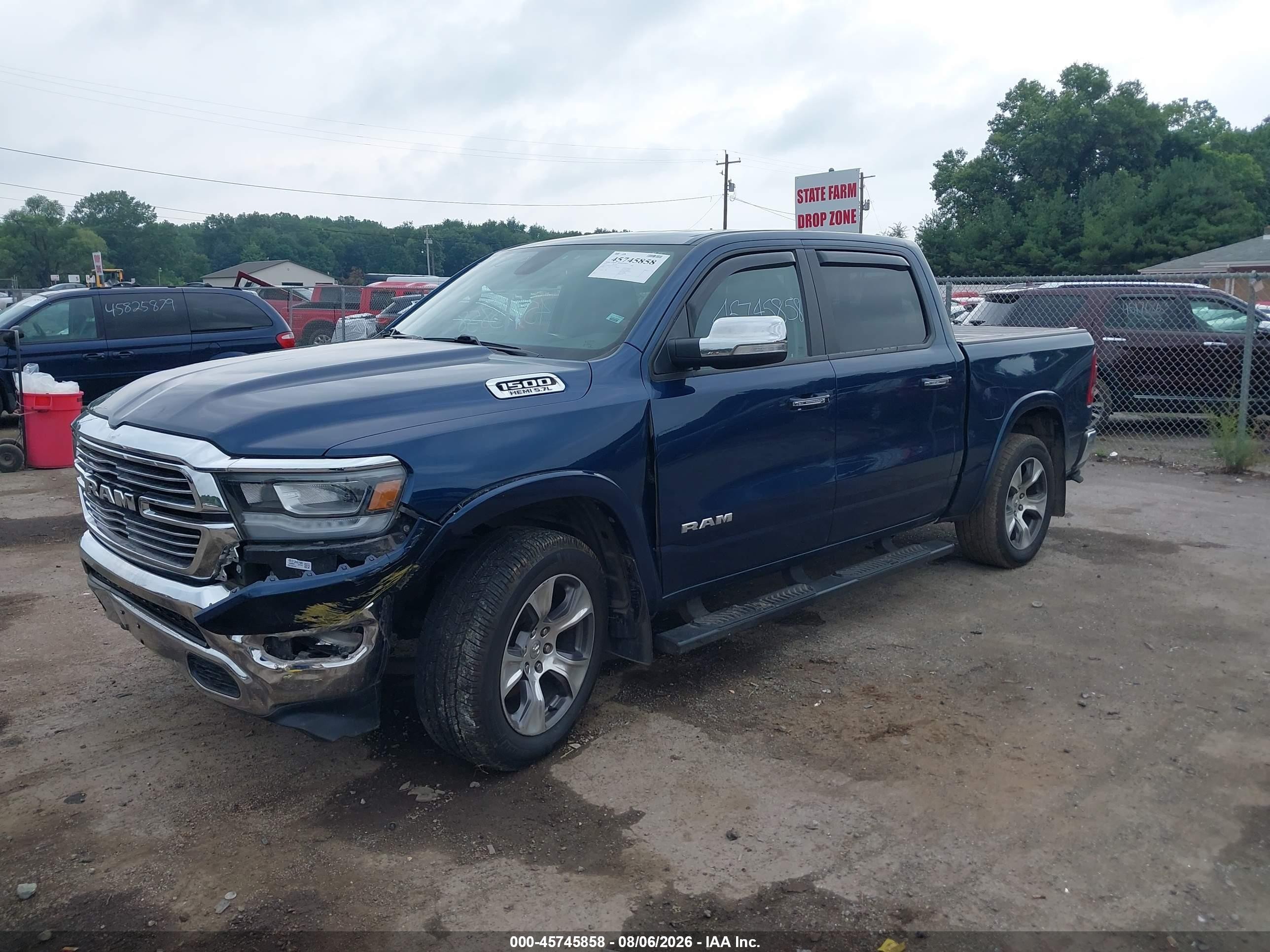 2020 Ram 1500 Laramie  4x4 5'7 Box Dark Blue vin: 1C6SRFJT5LN222476