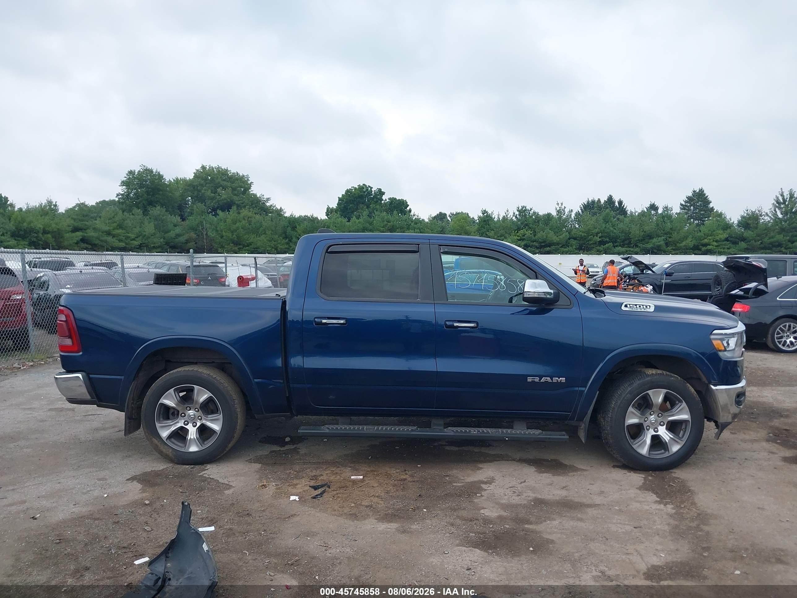 2020 Ram 1500 Laramie  4x4 5'7 Box Dark Blue vin: 1C6SRFJT5LN222476