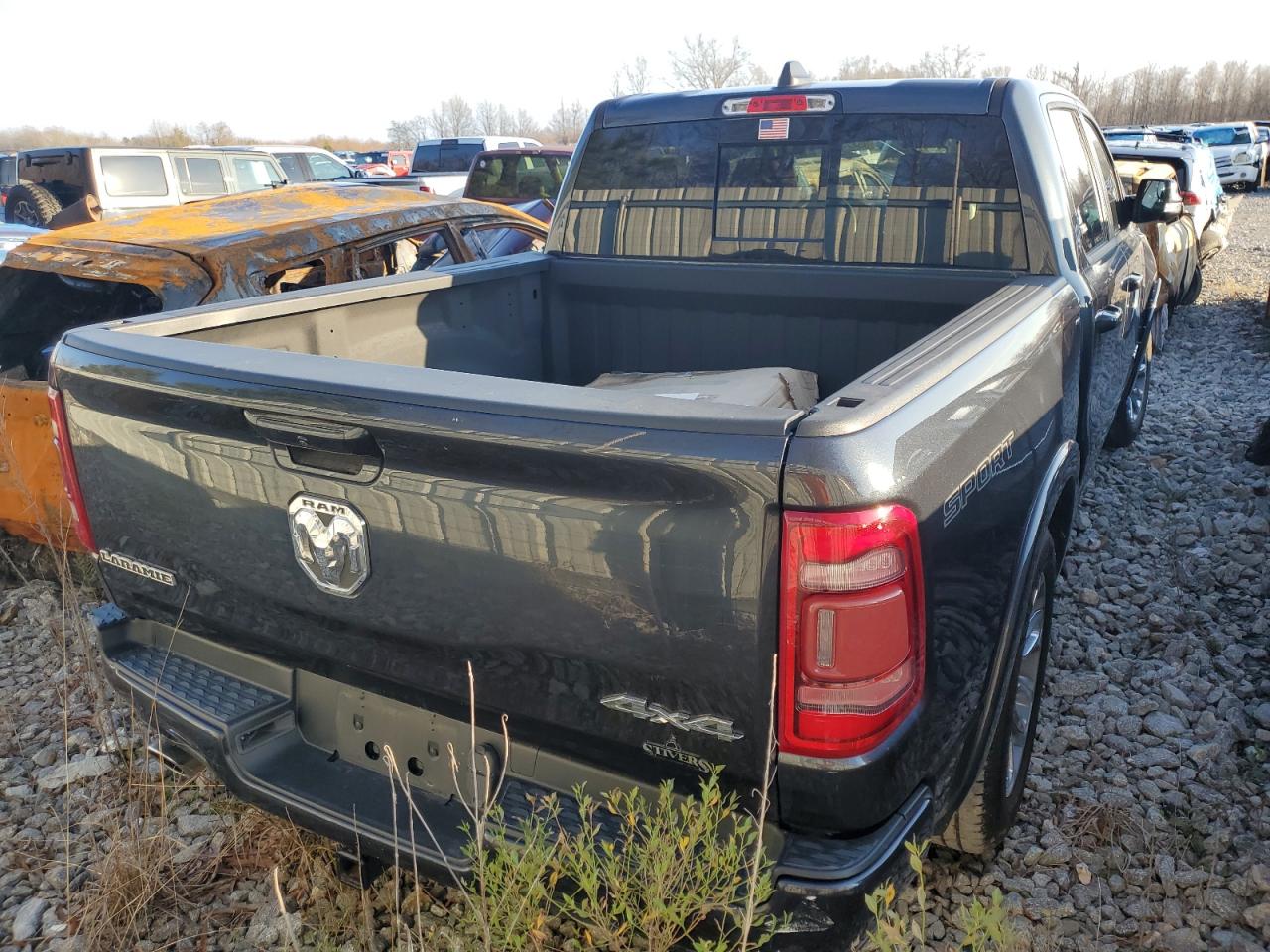 2020 Ram 1500 Laramie Gray vin: 1C6SRFJT5LN335778