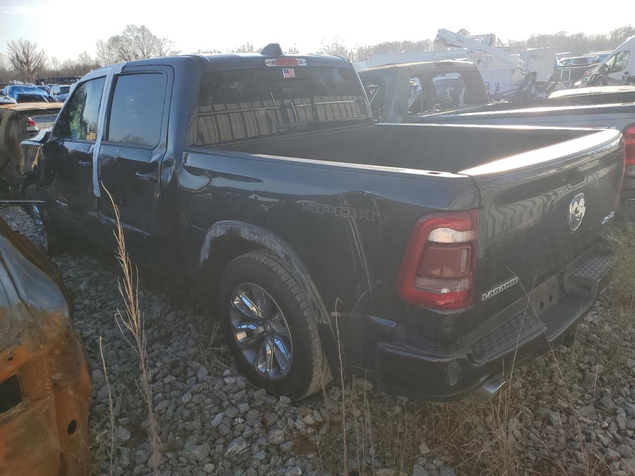2020 Ram 1500 Laramie Gray vin: 1C6SRFJT5LN335778