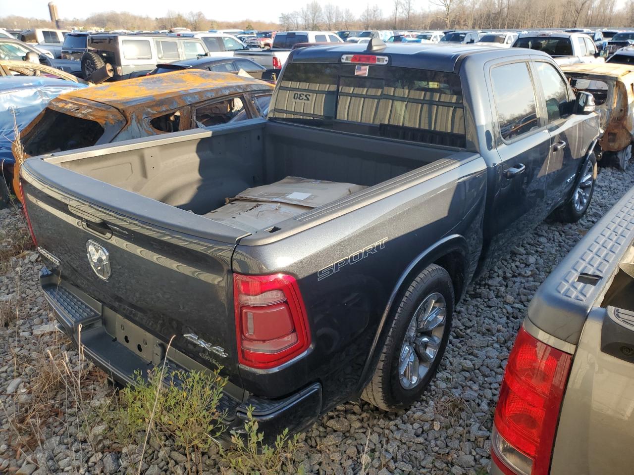 2020 Ram 1500 Laramie Gray vin: 1C6SRFJT5LN335778